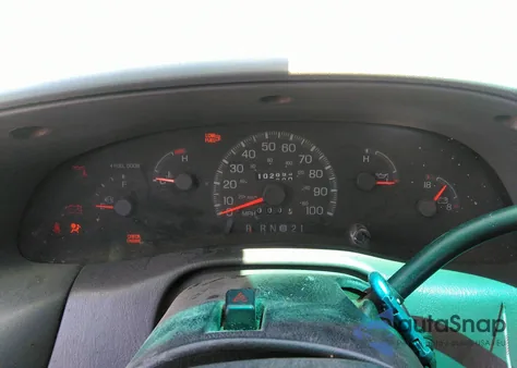 1998 Ford F-250 Lariat/Standard/Xl/Xlt z USA, uszkodzony, nr VIN 1FTRF2767WKB29569